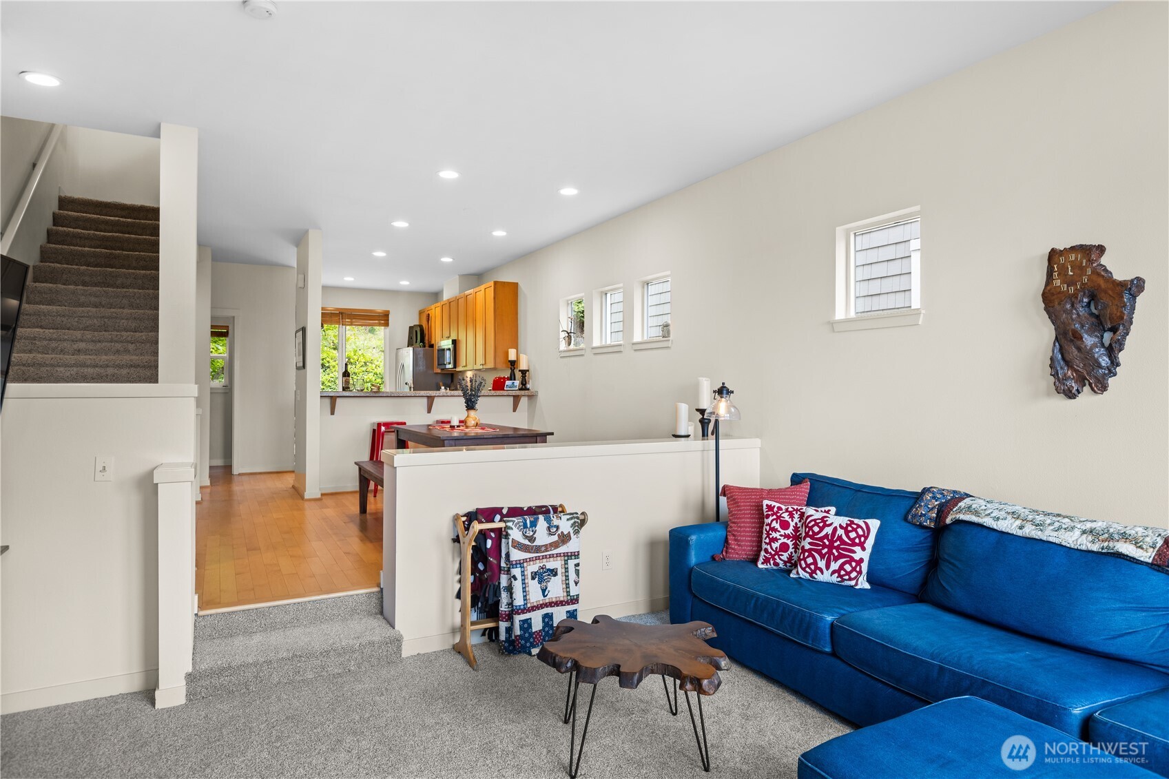 11017 Villa Rosa Lane Mukilteo, WA 98275 - Photo 10 of 37 a living room with furniture and a table