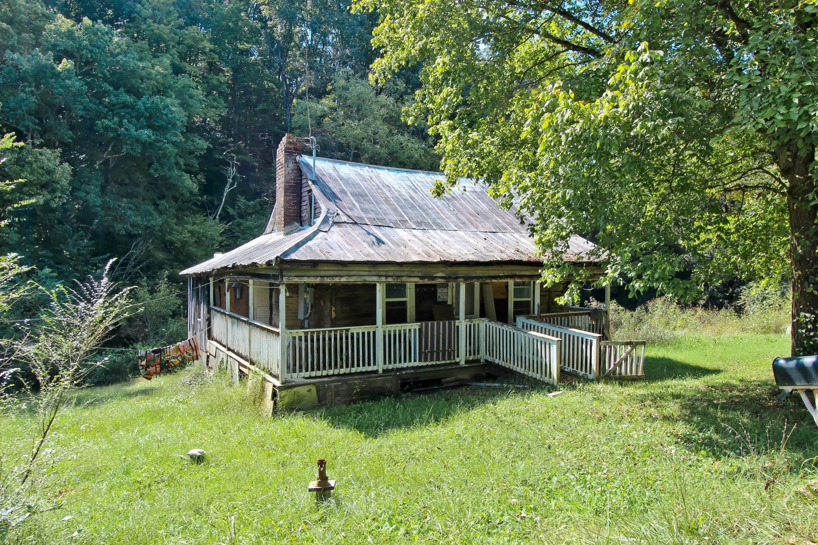 1105 Palmer Hollow Road Bybee, TN 37713 - Photo 29 of 35 IMG_0639