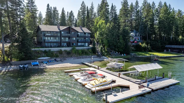 $799,000 | 586 Hagman Road, Unit 1C, Nordman, ID 83848