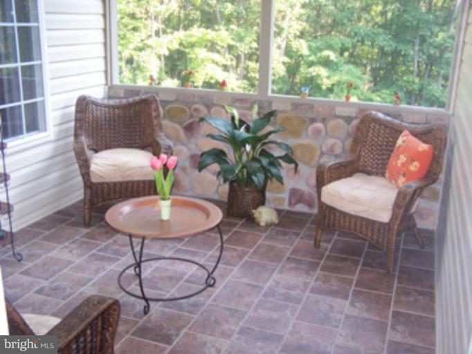 1867 Old Elk Neck Road Elkton, MD 21921 - Photo 14 of 30 Screened-in Porch