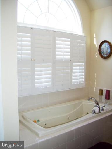 1867 Old Elk Neck Road Elkton, MD 21921 - Photo 27 of 30 Master Bath #2