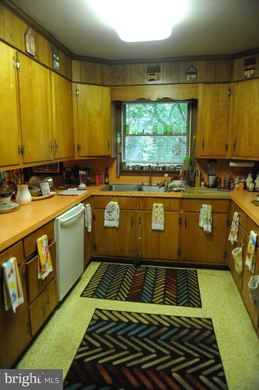 8926 Rum Ridge Road Delmar, MD 21875 - Photo 4 of 9 Gallery Image 4