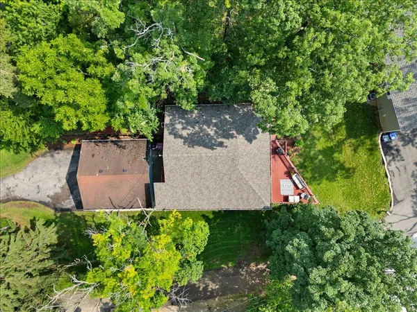 $385,900 | W9354 Oakland Road, Cambridge, WI 53523