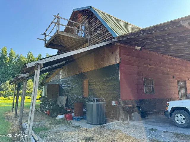 a view of a house with a patio