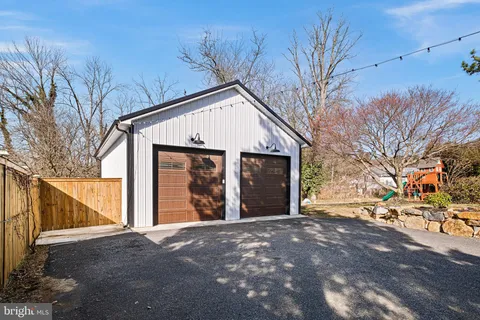 $535,000 | 213 Philadelphia Pike, Wilmington, DE 19809