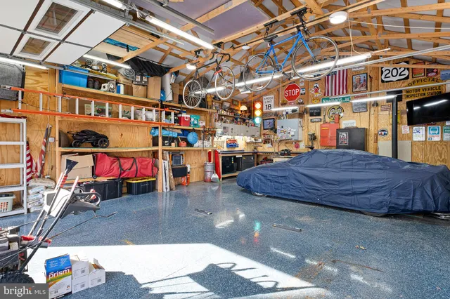 $535,000 | 213 Philadelphia Pike, Wilmington, DE 19809