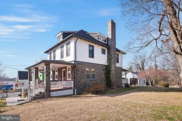 $535,000 | 213 Philadelphia Pike, Wilmington, DE 19809