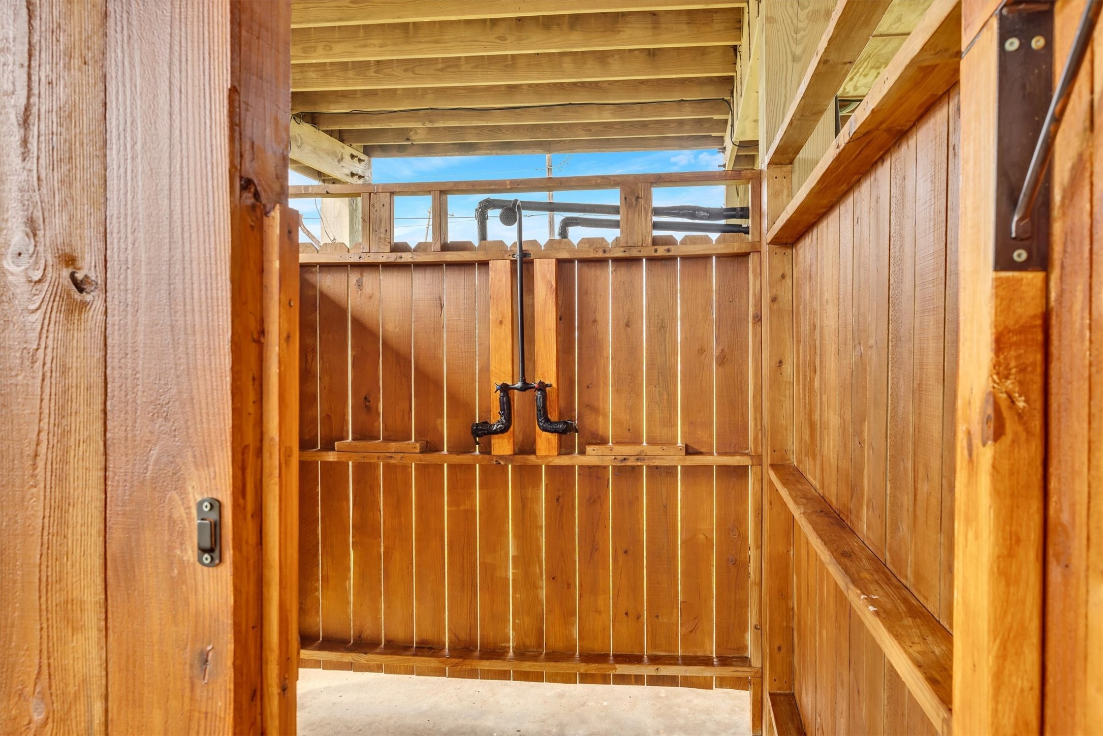 818 Seashell Drive Freeport, TX 77541 - Photo 20 of 23