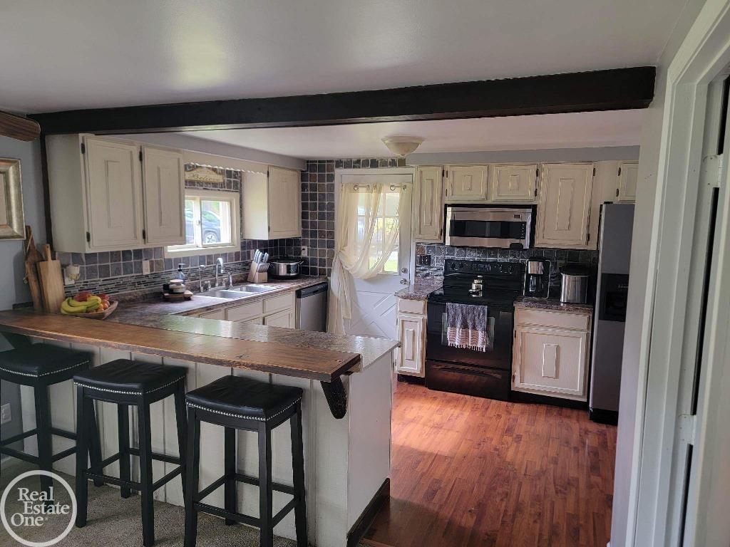 4491 Springbrook Road Jackson, MI 49201 - Photo 14 of 35 50112102-13.JPG