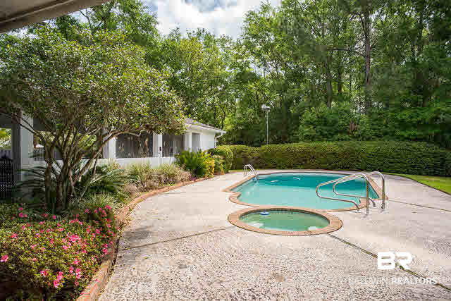 1267 East Spring Valley Drive Mobile, AL 36693 - Photo 22 of 28 Gunite Pool