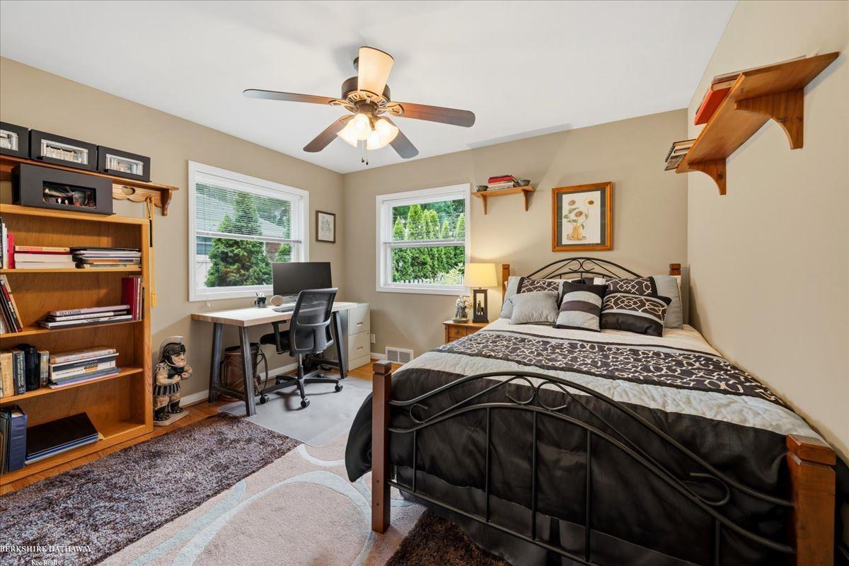 841 Washington Road Grosse Pointe, MI 48230 - Photo 29 of 59 Gallery Image 29