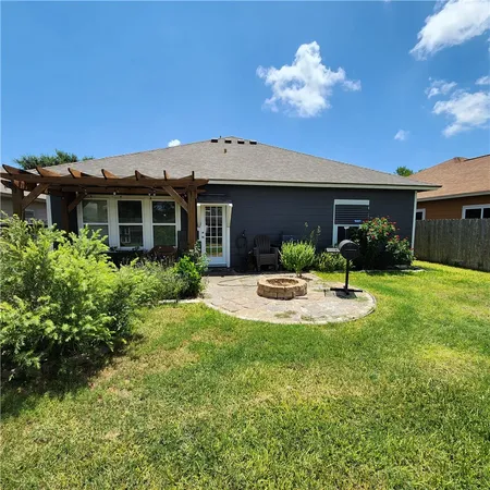 $1,995 | 3009 Las Brisas Street, Corpus Christi, TX 78414