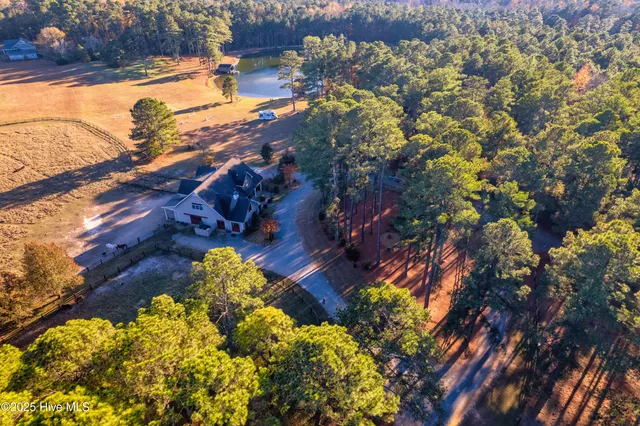 $2,100,000 | 300 Good Barn Road, Vass, NC 28394