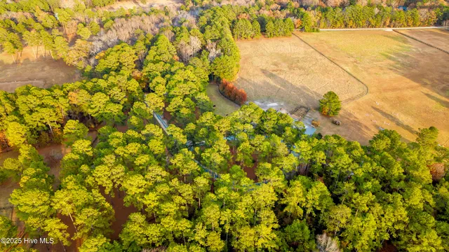 $2,100,000 | 300 Good Barn Road, Vass, NC 28394