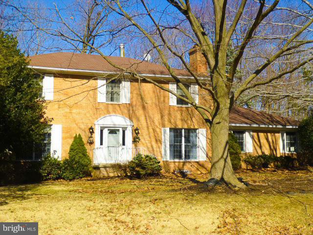 512 Holly Road Fort Washington, MD 20744 - Photo 1 of 26 Exterior (Front)