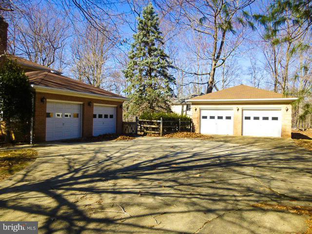 512 Holly Road Fort Washington, MD 20744 - Photo 3 of 26 Exterior (General)