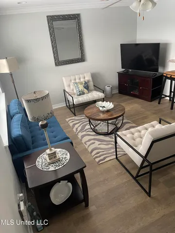 $1,950 | 1282 Beach Boulevard, Unit 216, Biloxi, MS 39530