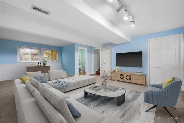 $375,000 | 1517 Rita Avenue, St. Charles, IL 60174