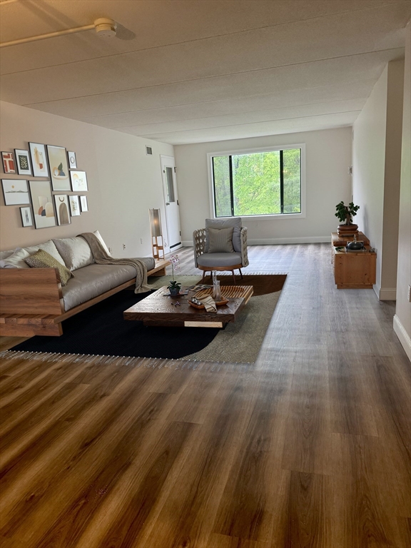 1550 Worcester Road, Unit 503 Framingham, MA 01702 - Photo 4 of 18 Gallery Image 4