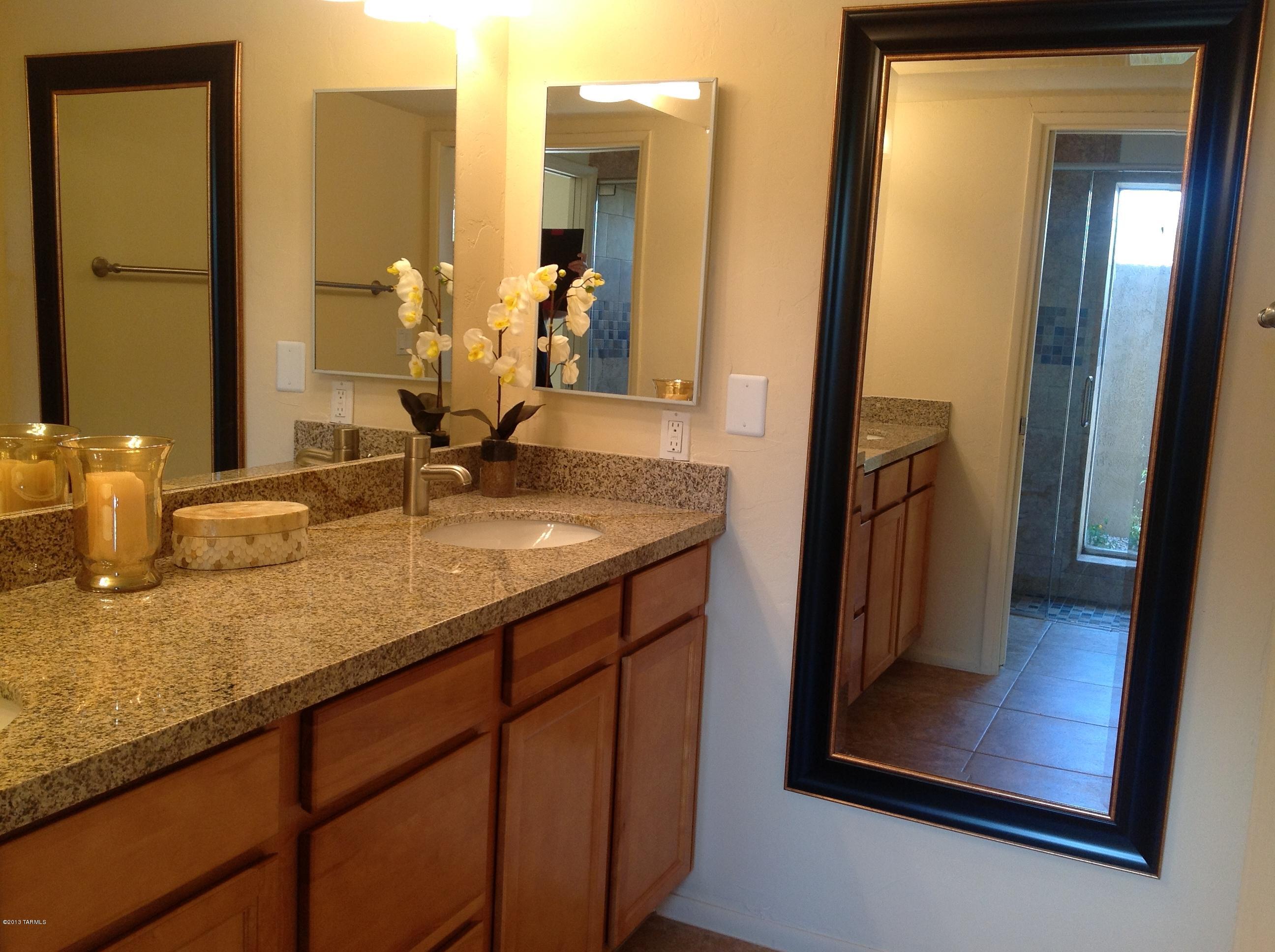 7922 East Presidio Road Tucson, AZ 85750 - Photo 12 of 21 Gallery Image 12