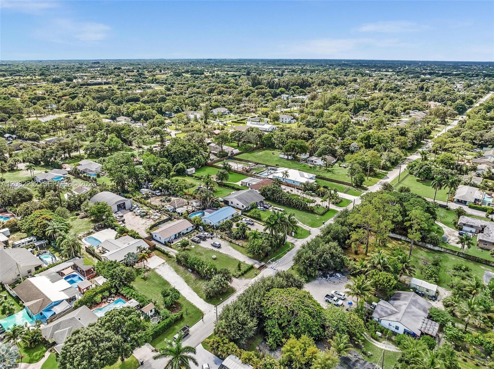 5088 2nd Road Lake Worth, FL 33467 - Photo 4 of 77 Gallery Image 4