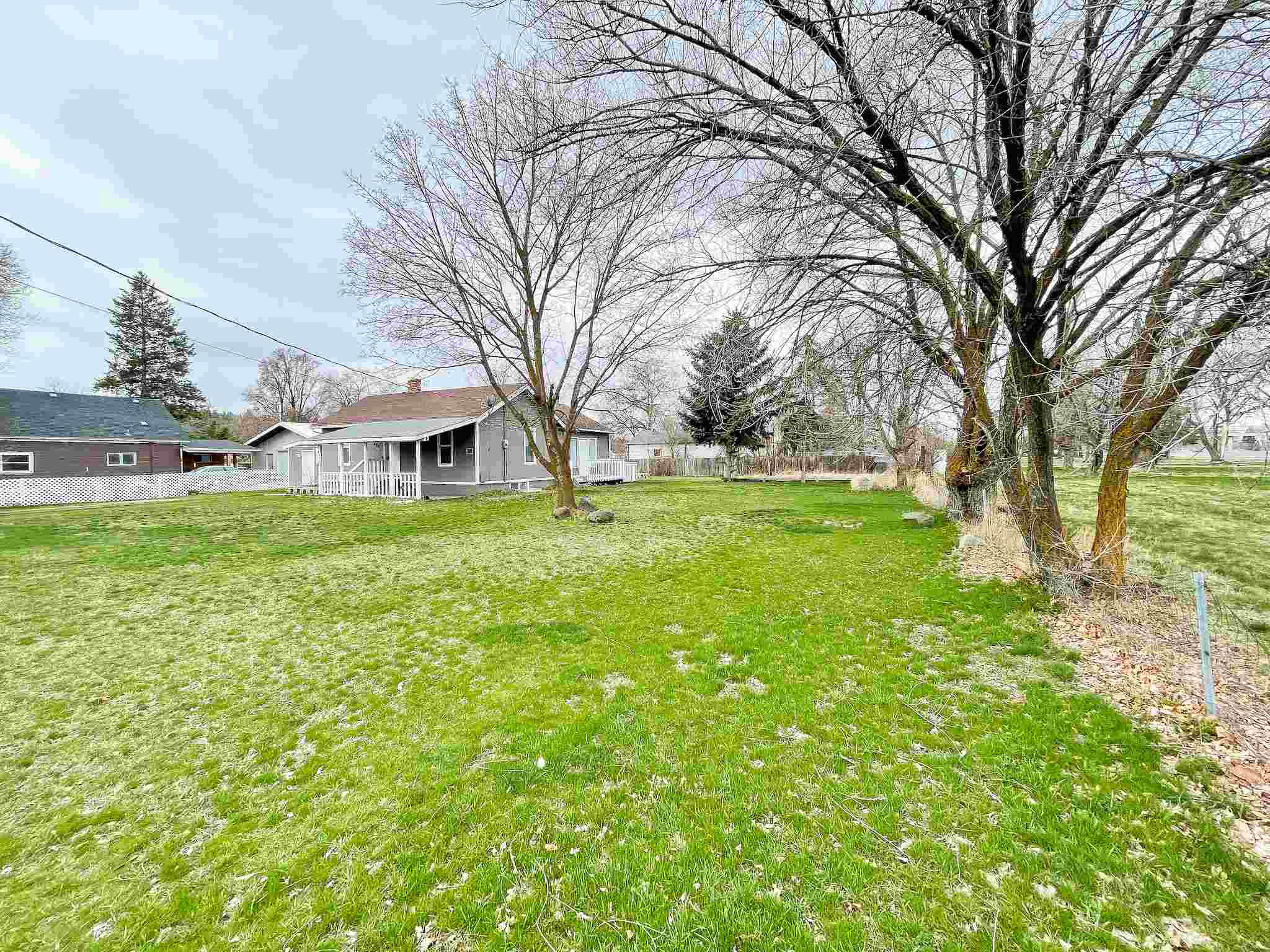 422 South Chronicle Road Spokane Valley, WA 99212 - Photo 3 of 19