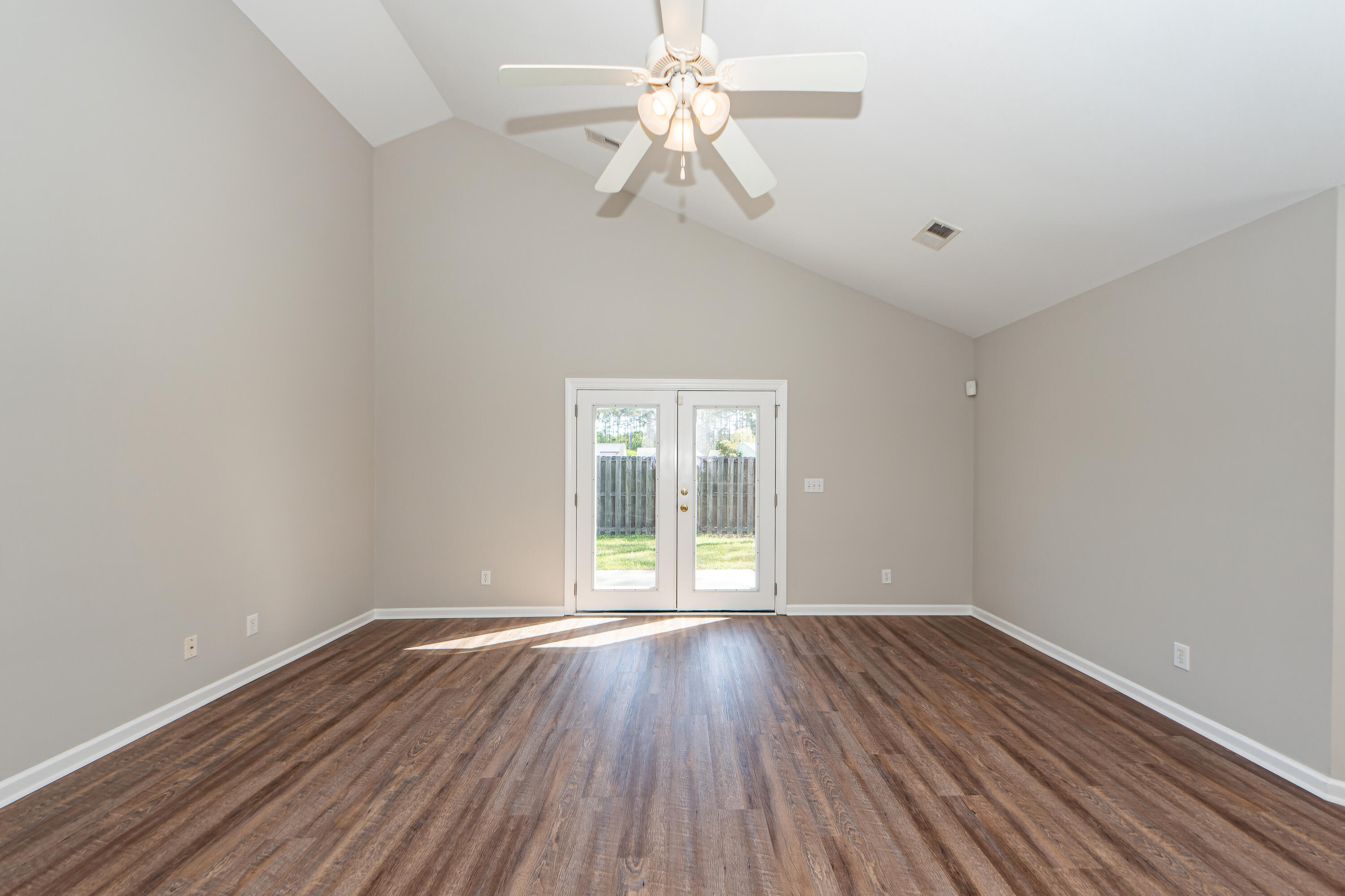 9281 Ayscough Road Summerville, SC 29485 - Photo 13 of 47 22