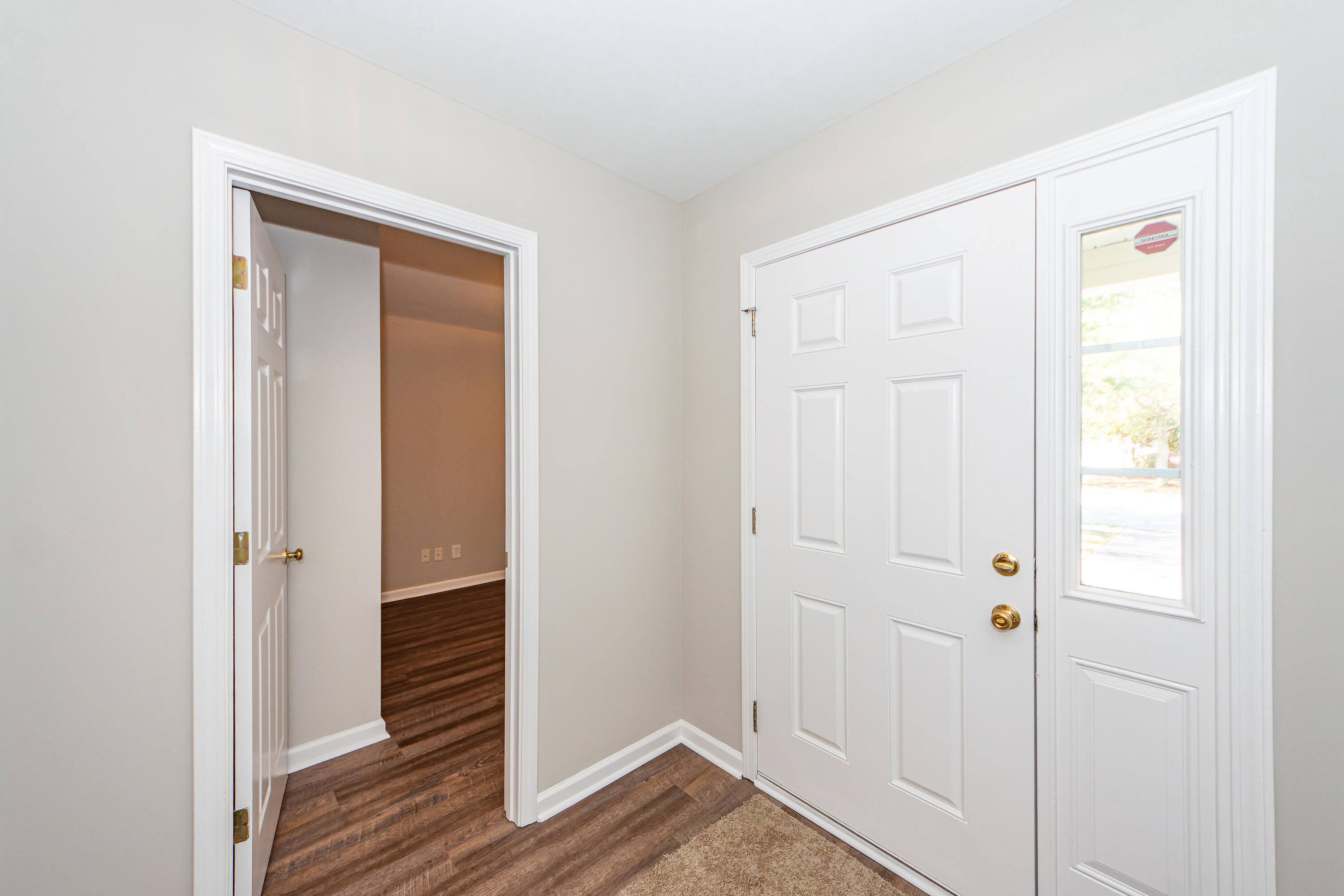 9281 Ayscough Road Summerville, SC 29485 - Photo 3 of 47 04