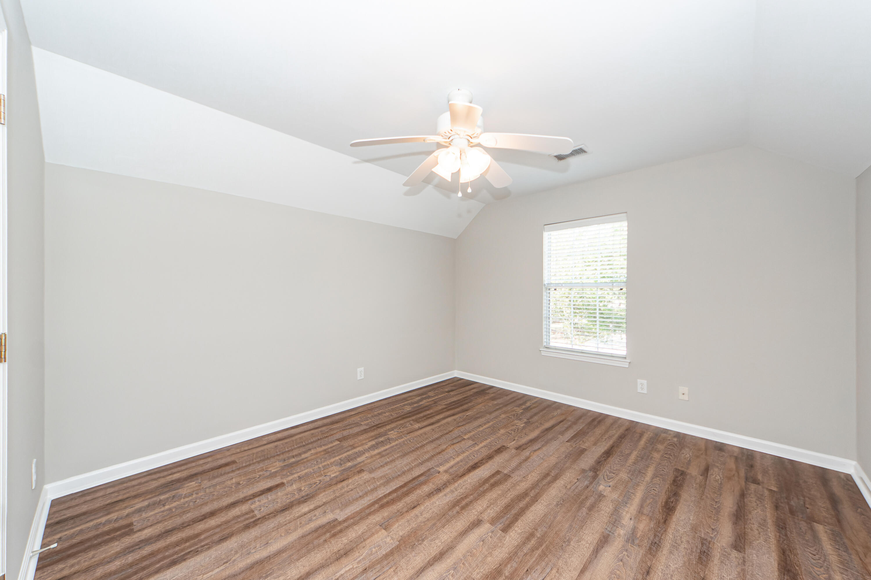 9281 Ayscough Road Summerville, SC 29485 - Photo 31 of 47 38