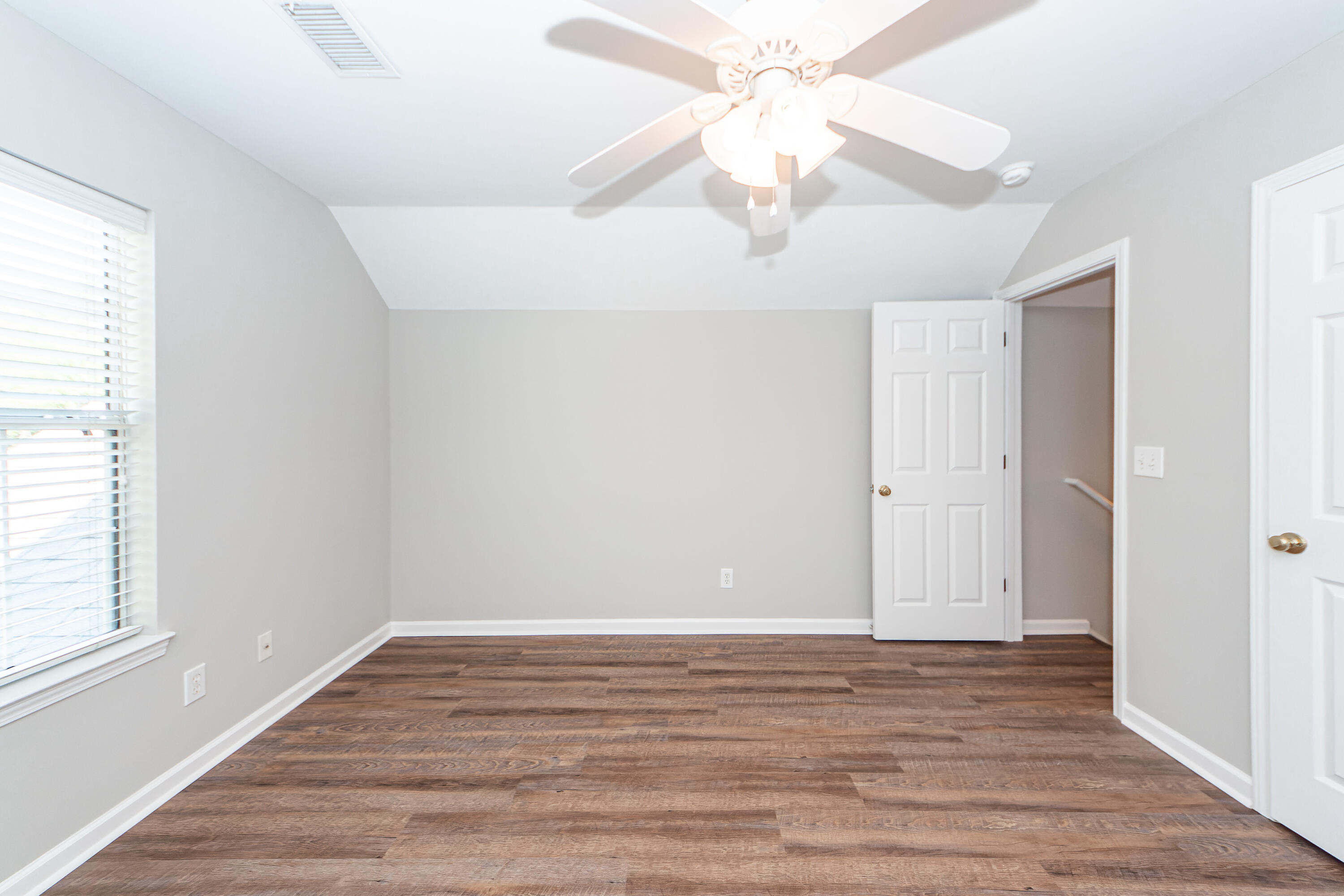 9281 Ayscough Road Summerville, SC 29485 - Photo 33 of 47 40