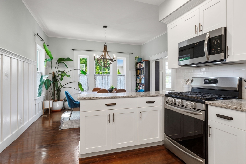 167 R Stratford Street Boston, MA 02132 - Photo 8 of 18