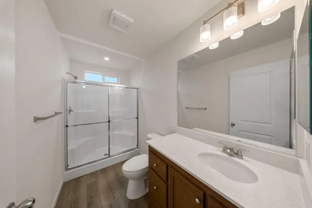 $74,950 | 880 East F Street, Unit 14, Oakdale, CA 95361