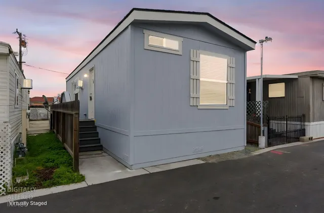 $74,950 | 880 East F Street, Unit 14, Oakdale, CA 95361