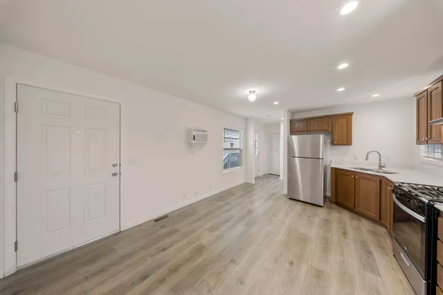 $74,950 | 880 East F Street, Unit 14, Oakdale, CA 95361