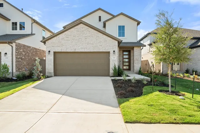 $374,999 | 200 Brandywine Road, Hutto, TX 78634