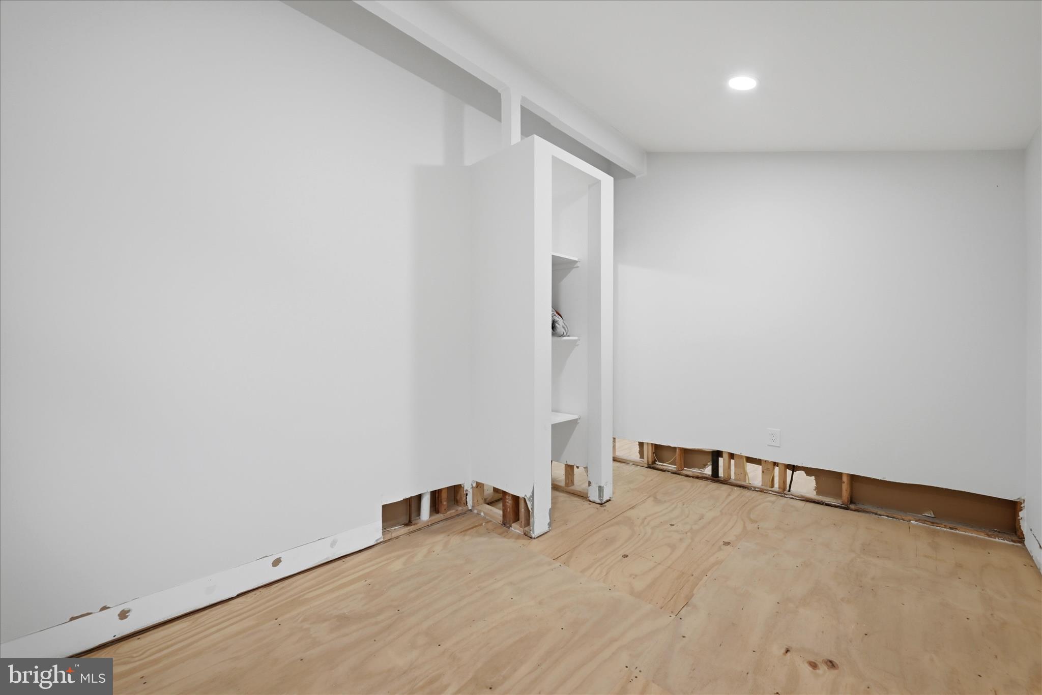 104 Inca Trail Winchester, VA 22602 - Photo 21 of 40 a view of a room with wooden floor