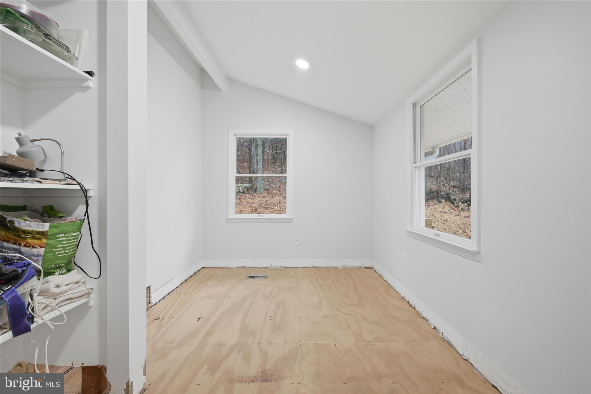 104 Inca Trail Winchester, VA 22602 - Photo 23 of 40 an empty room with windows