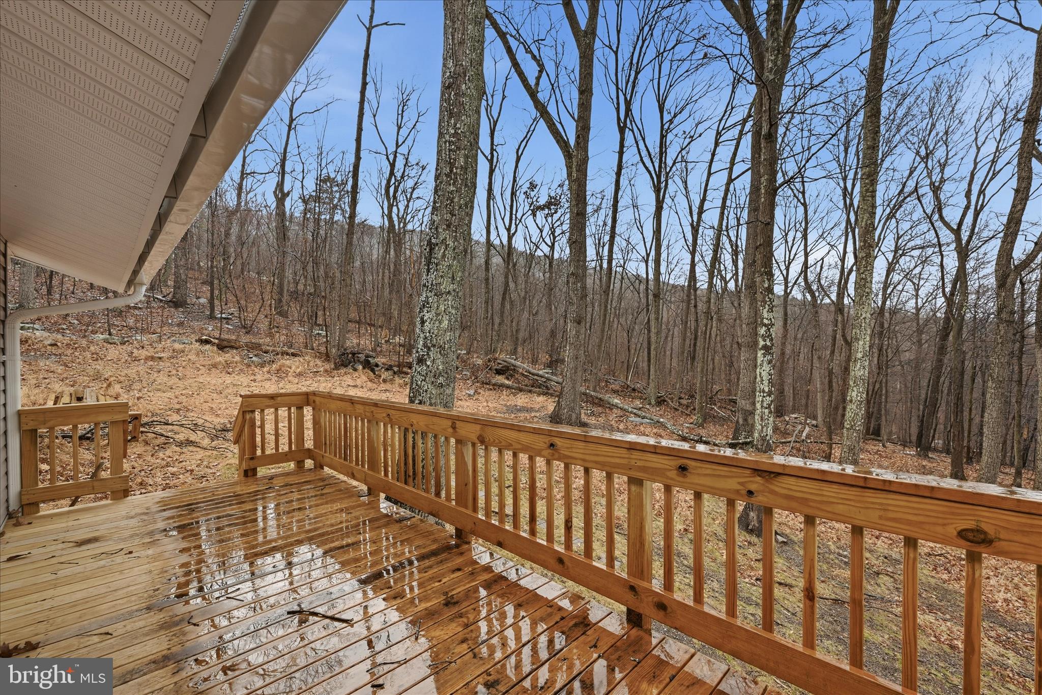 104 Inca Trail Winchester, VA 22602 - Photo 8 of 40 a view of a house with a wooden fence