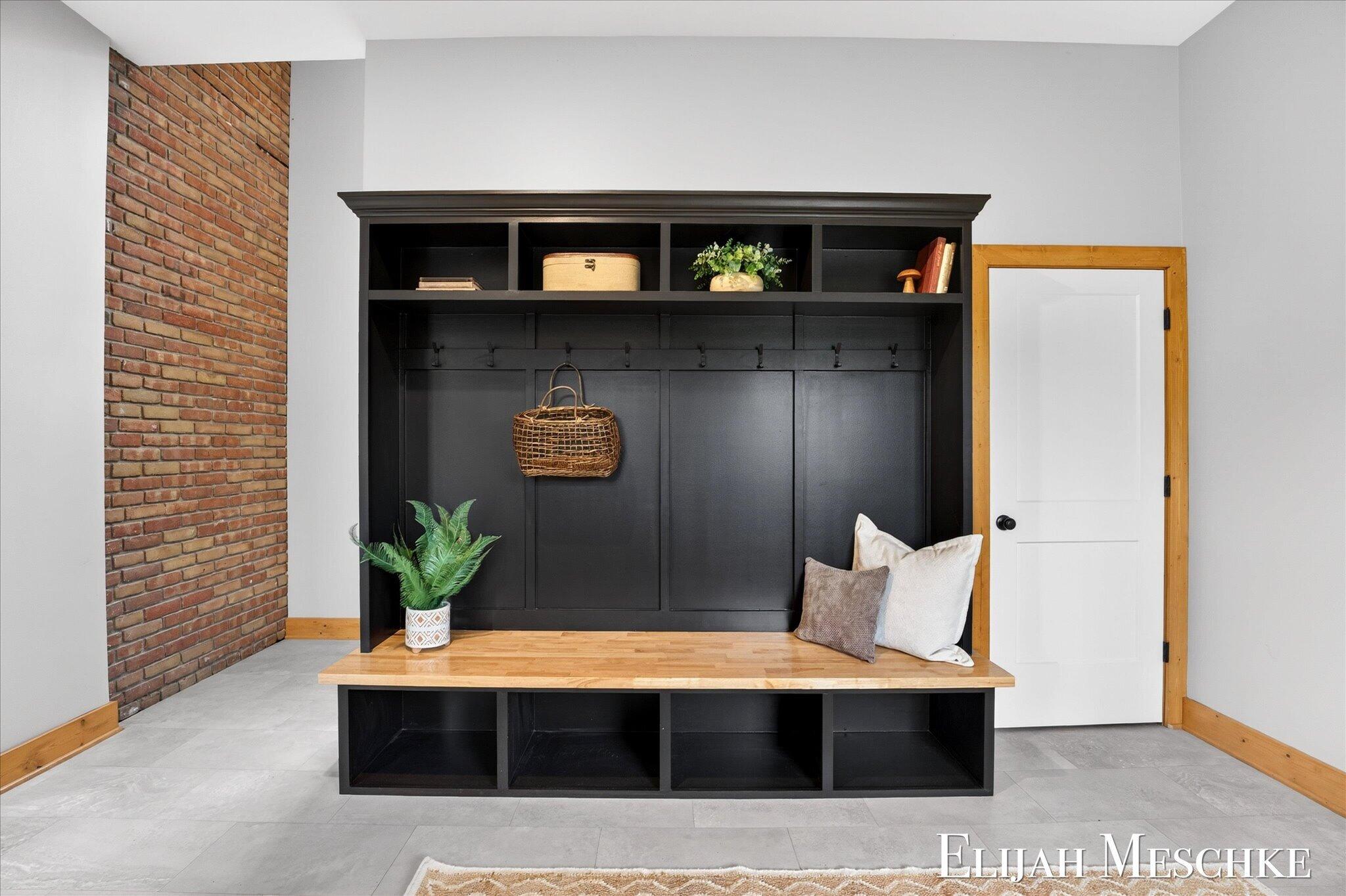 8977 2 Mile Road Northeast Ada, MI 49301 - Photo 9 of 62 06-ELY04187