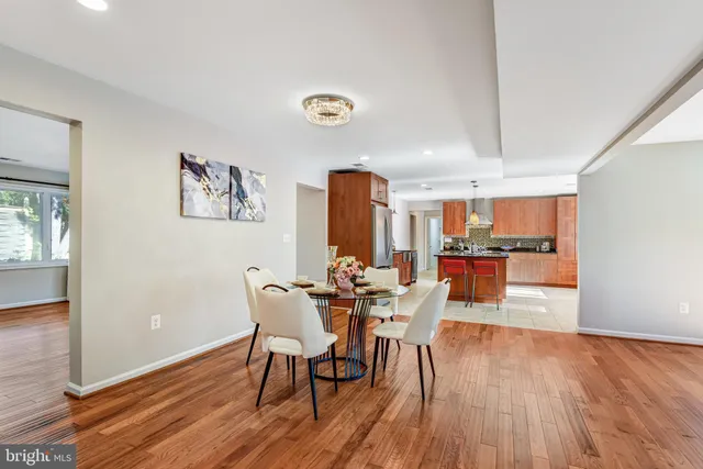 $1,150,000 | 9720 Five Oaks Road, Fairfax, VA 22031