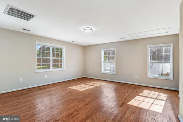 $1,150,000 | 9720 Five Oaks Road, Fairfax, VA 22031