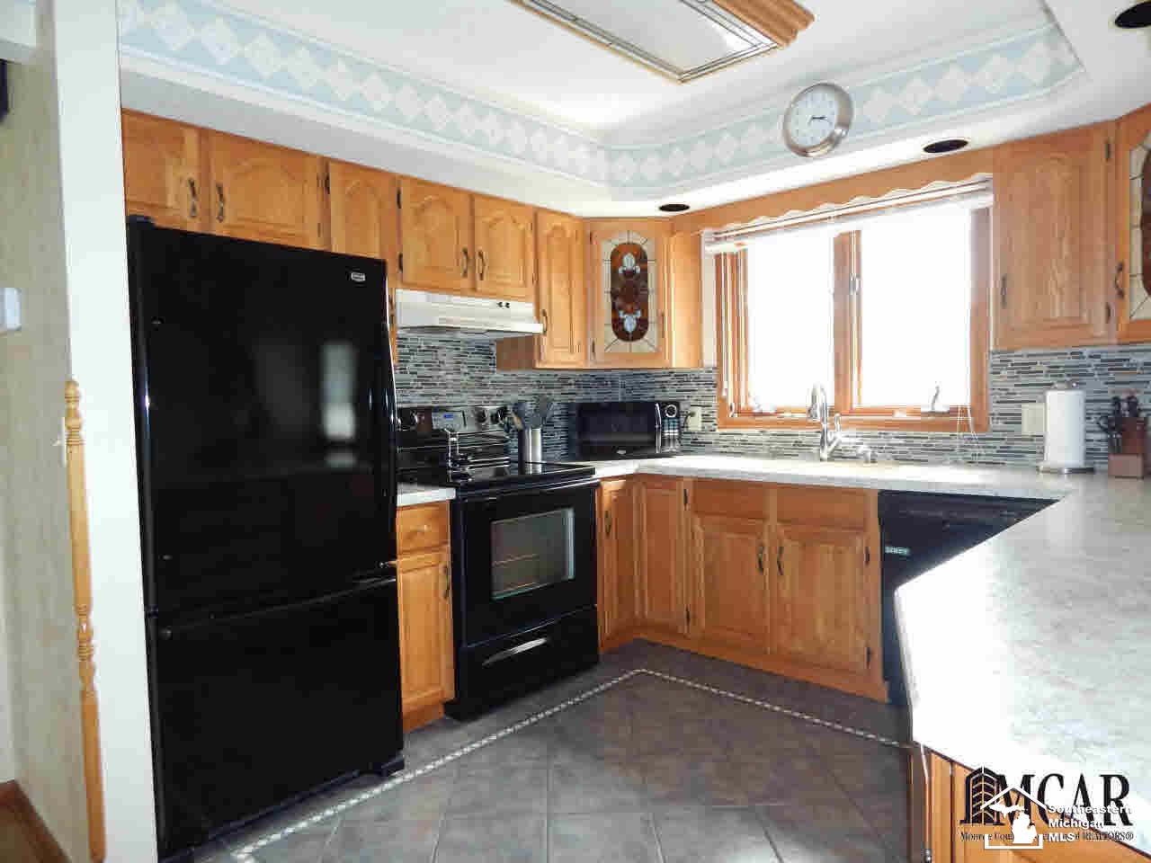 2261 East Rauch Road Erie, MI 48133 - Photo 3 of 38