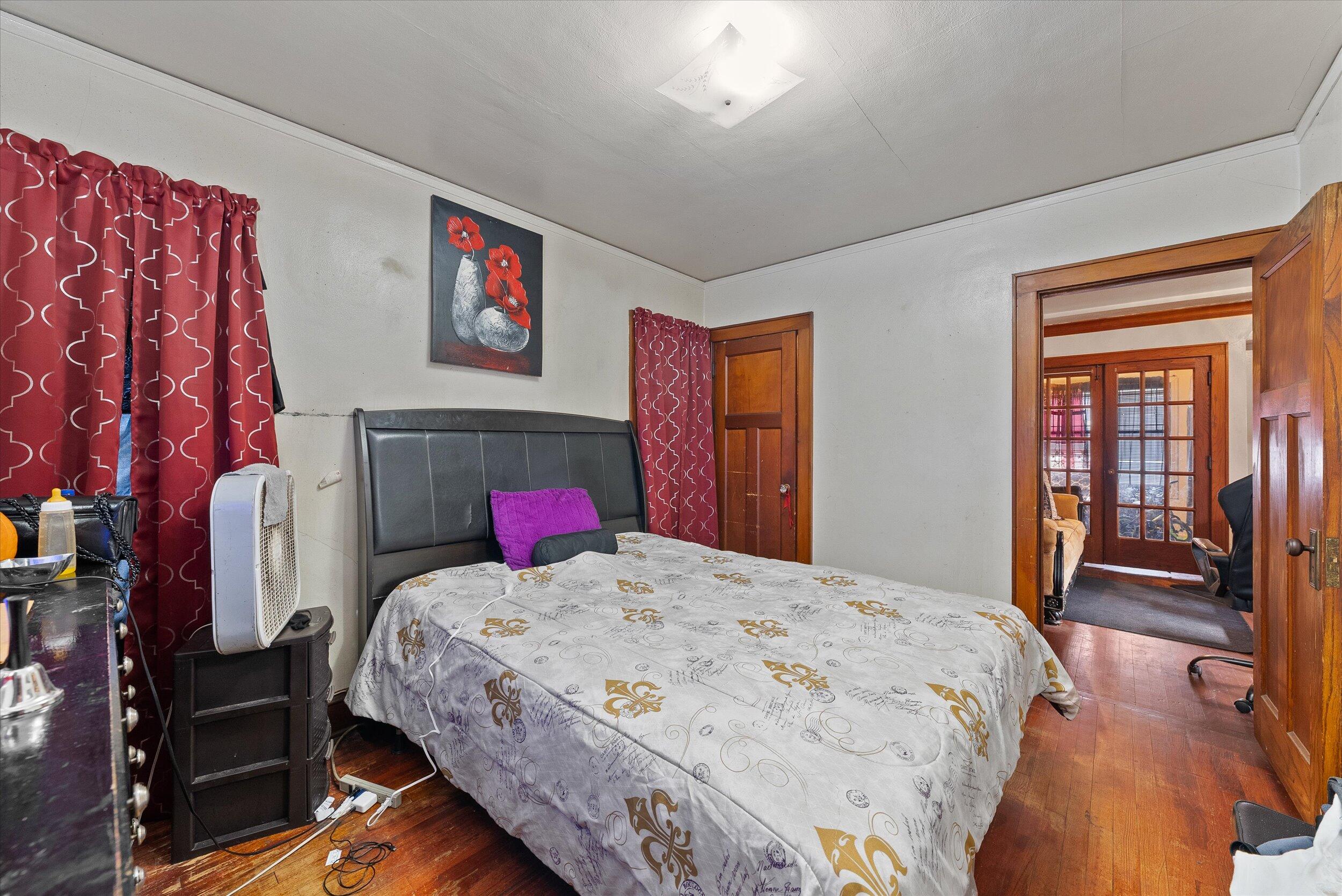 2419 North 53rd Street Milwaukee, WI 53210 - Photo 16 of 28 15-Bedroom