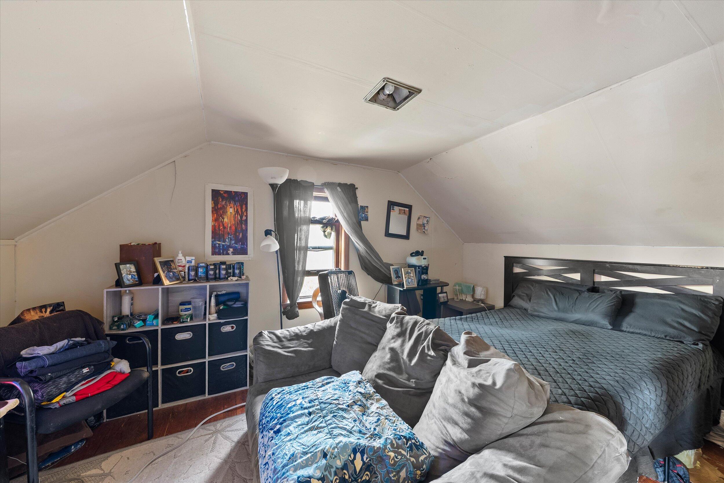 2419 North 53rd Street Milwaukee, WI 53210 - Photo 23 of 28 22-Bedroom