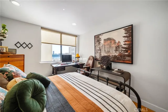 $579,000 | 1140 East Ocean Boulevard, Unit 220, Long Beach, CA 90802