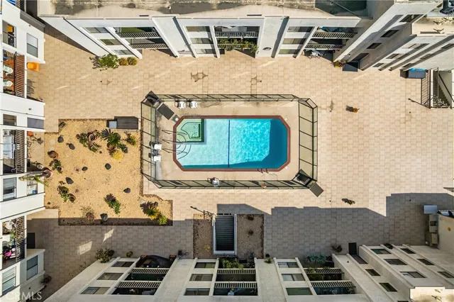 $579,000 | 1140 East Ocean Boulevard, Unit 220, Long Beach, CA 90802