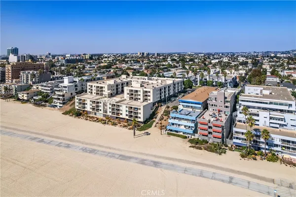 $510,000 | 1140 East Ocean Boulevard, Unit 220, Long Beach, CA 90802