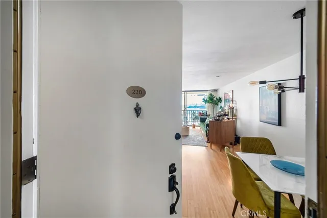$579,000 | 1140 East Ocean Boulevard, Unit 220, Long Beach, CA 90802
