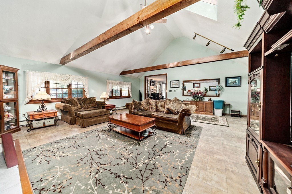 19 Pinecliff Road Weymouth, MA 02189 - Photo 12 of 17 Gallery Image 12