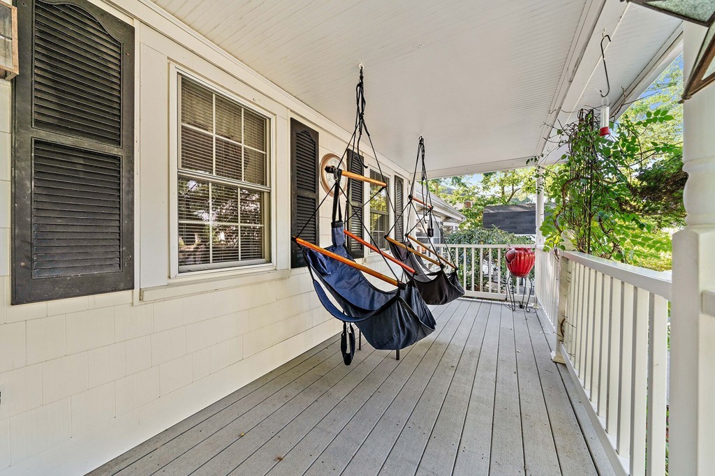 19 Pinecliff Road Weymouth, MA 02189 - Photo 2 of 17 Gallery Image 2